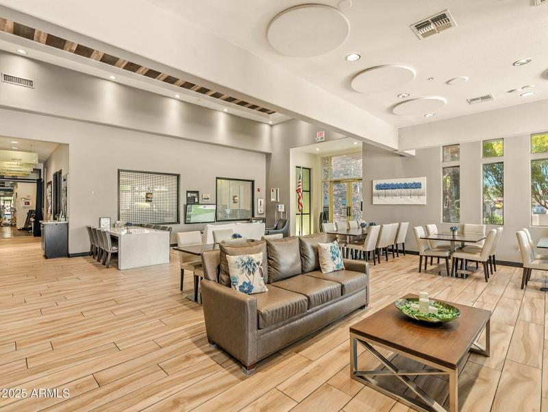 44-web-or-mls-76th-44