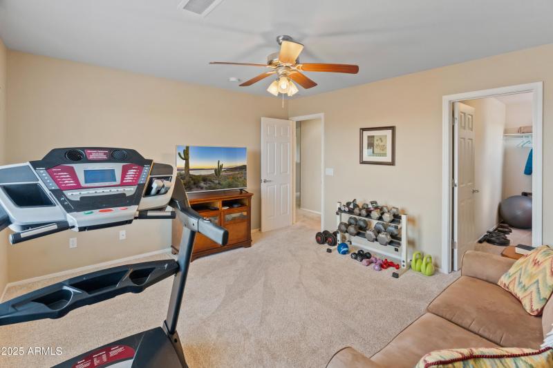 26011 W Tonopah Dr-18