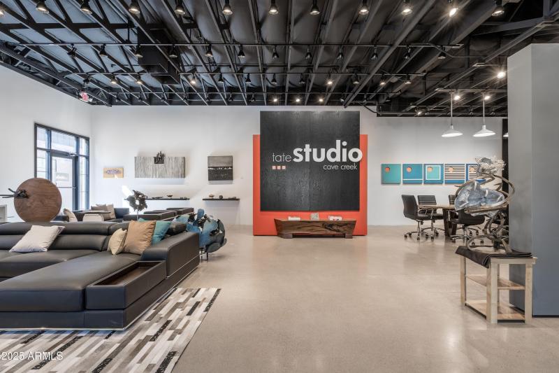 003_Open Studio Space