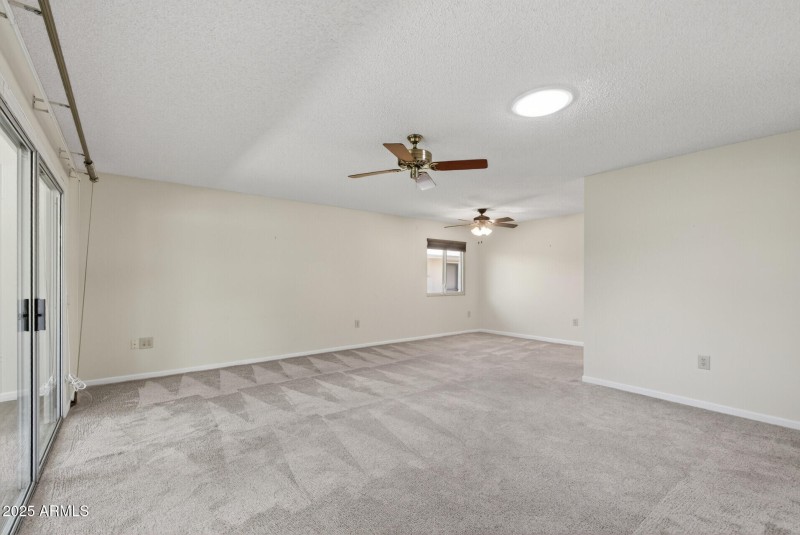 12_12518_W_Prospect11_mls