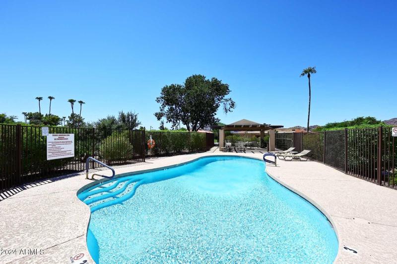 Sandpiper-4th Community Pool