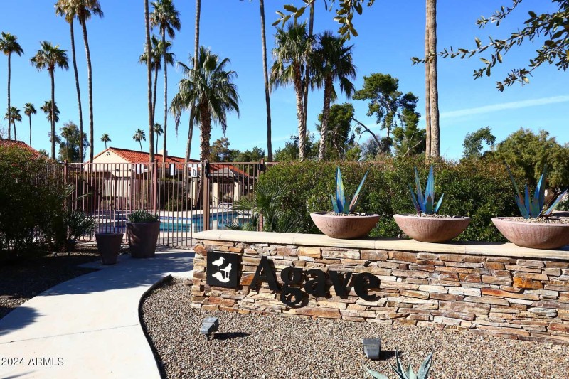 Sandpiper-Agave Sign