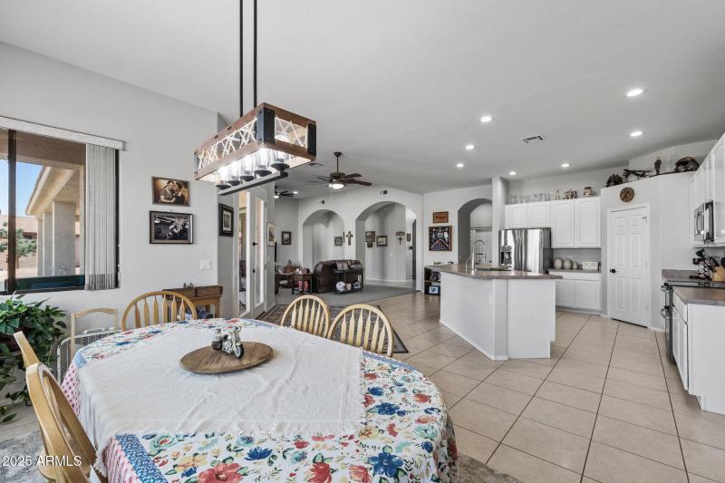 17__11518 E Enrose St