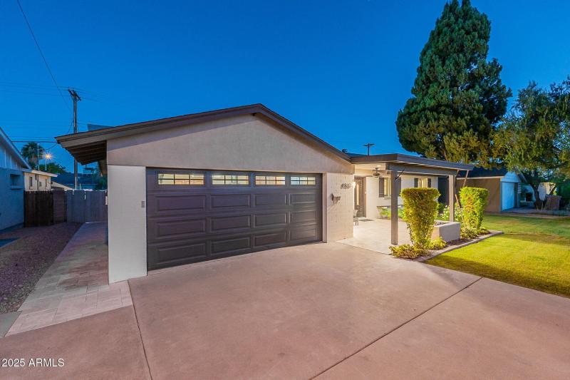 76-web-or-mls-Cypress-twilight-23