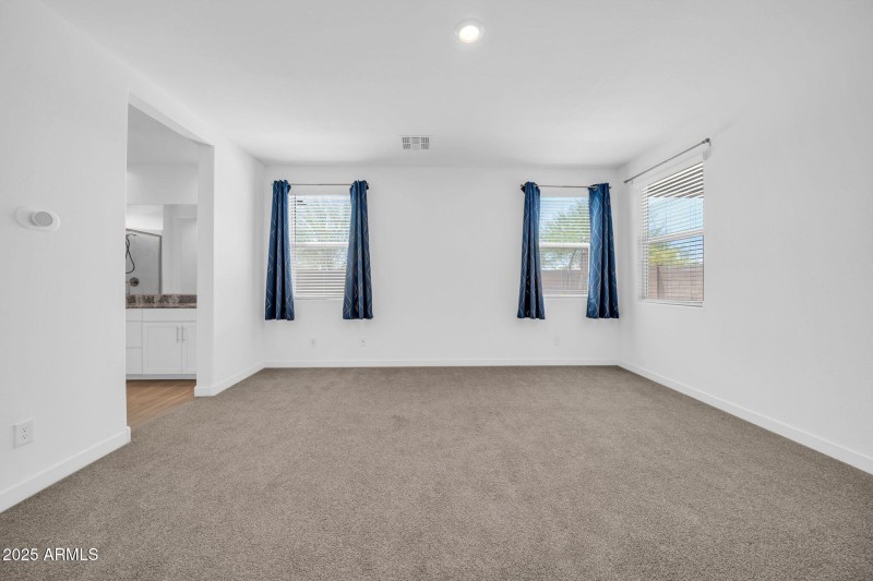 2033 W Burnside Trl-4