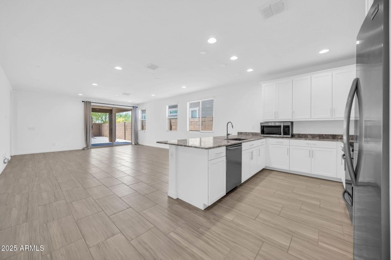 2033 W Burnside Trl-5