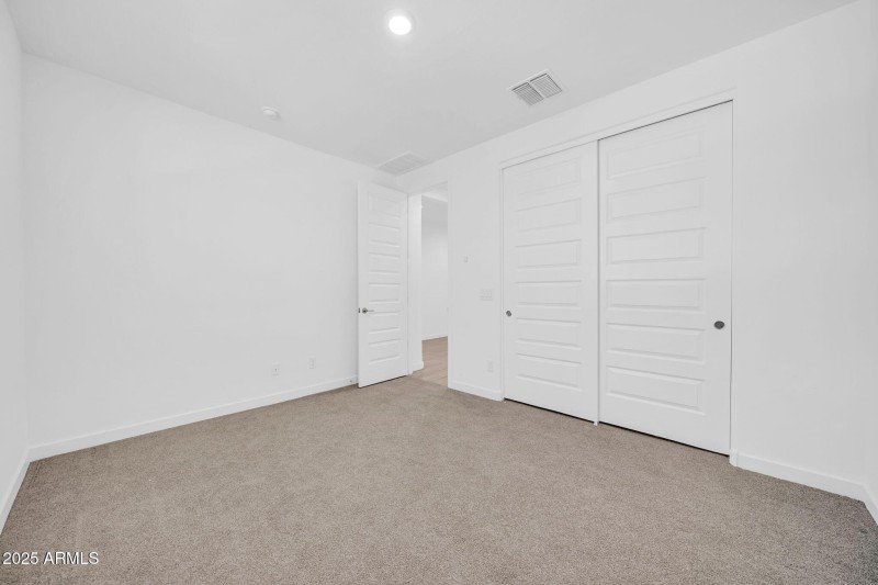 2033 W Burnside Trl-11