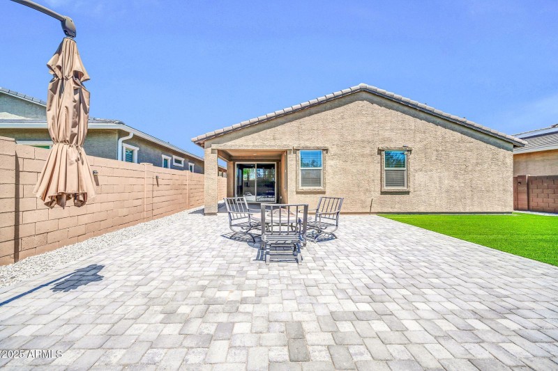 2033 W Burnside Trl-42