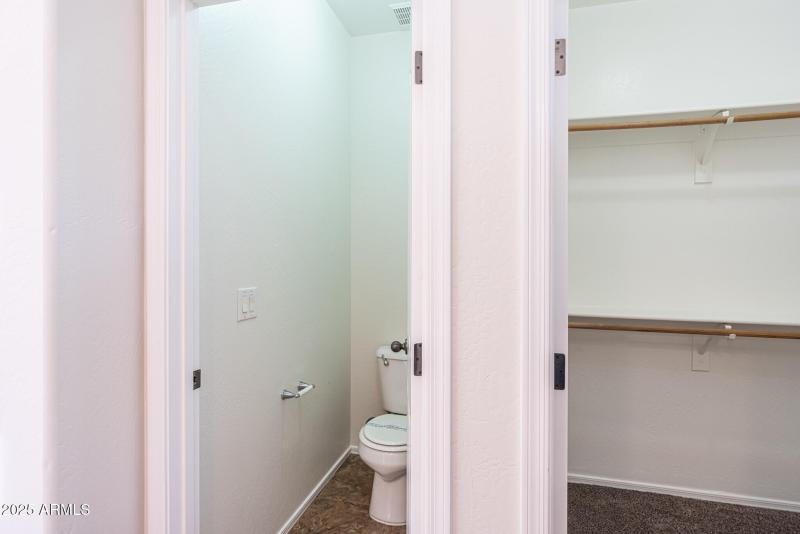 Primary Bath & Walk In Closet