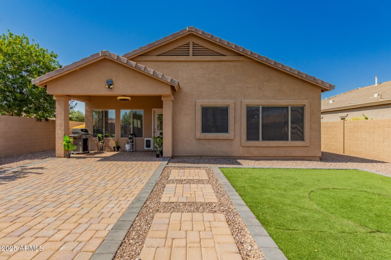 Outdoor Entertaining Space