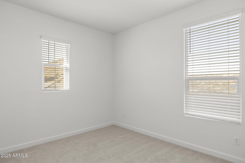 54-web-or-mls-1746-e-questa-dr