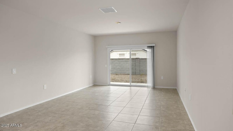 Mockingbird-Estrella Vista - 3530 - 3730