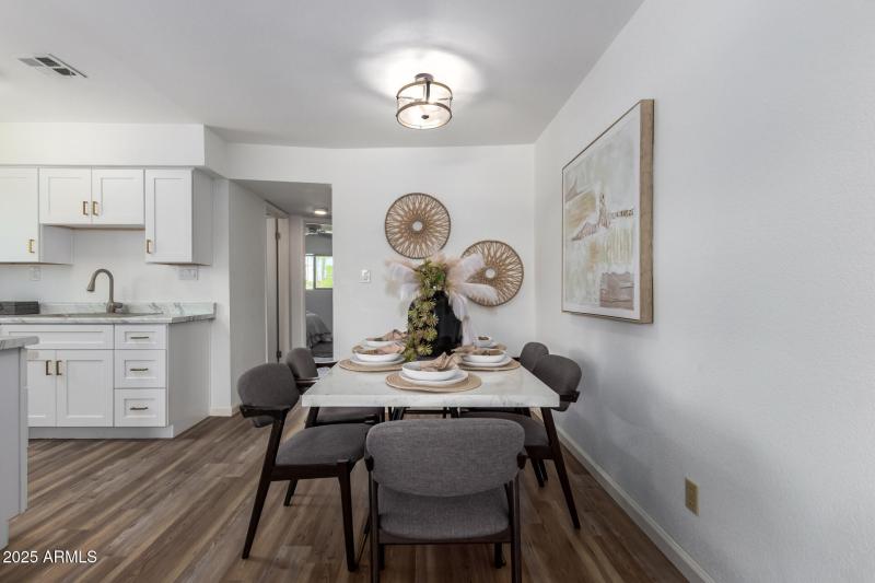 good space for eating or work from home