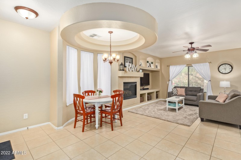 0008-08 - Signal Butte