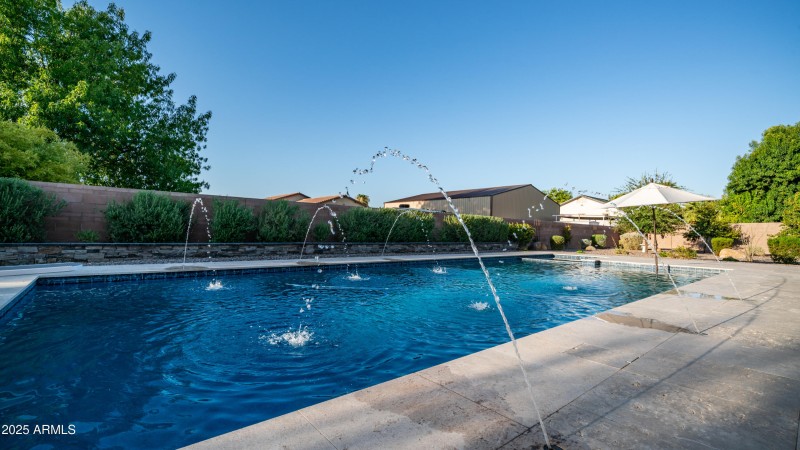 2086 E Trigger Way Exterior Photos-31