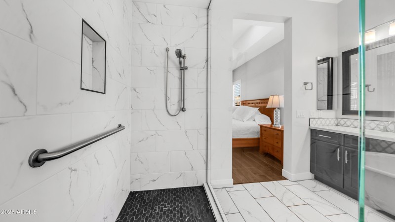 2086 E Trigger Way (16)