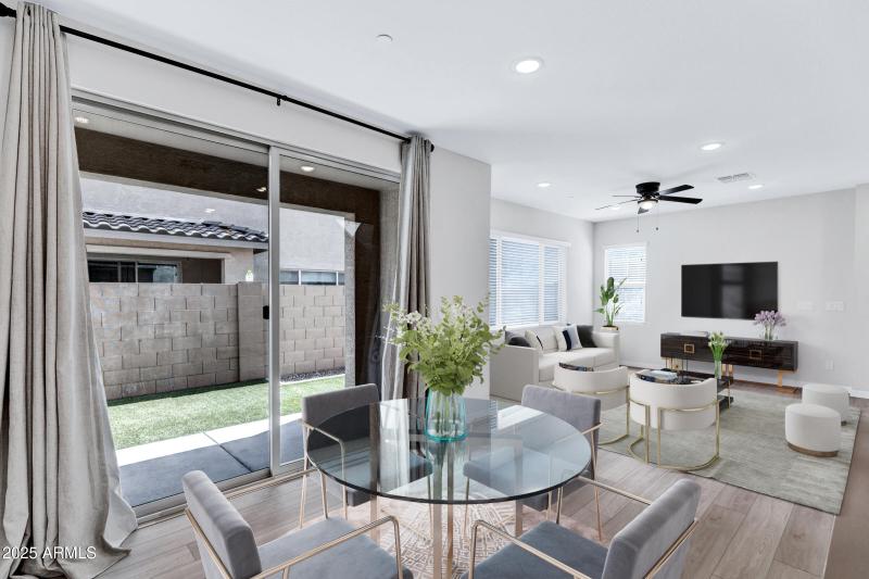 679 E Furness Dr Unit 101-12_VS