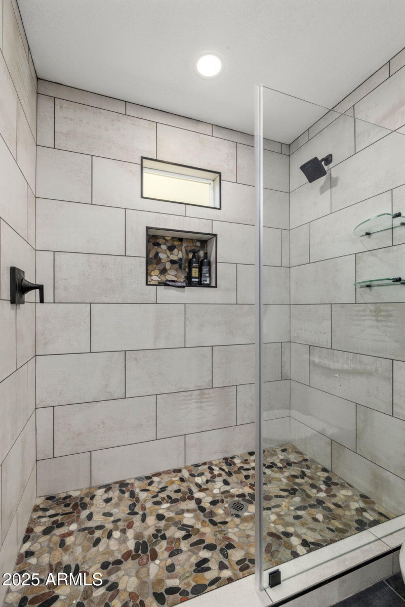 Guest House Shower