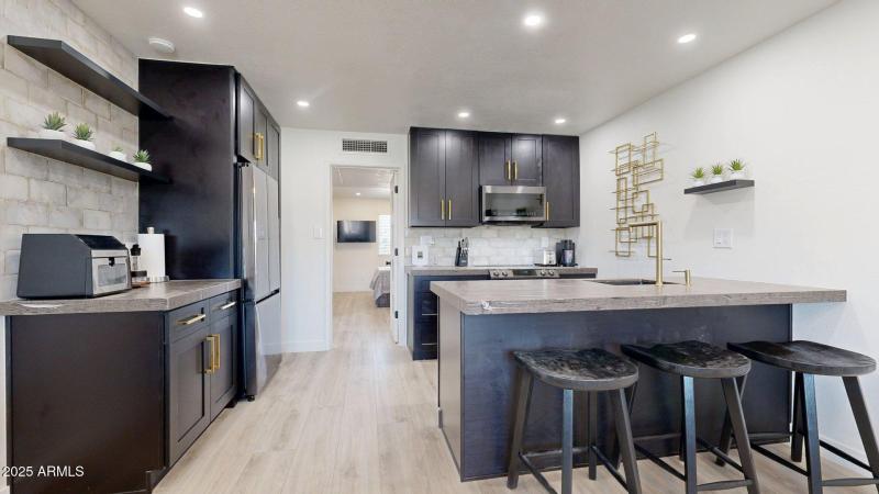 5995-N-78th-St-Unit-2078-08112025_104157