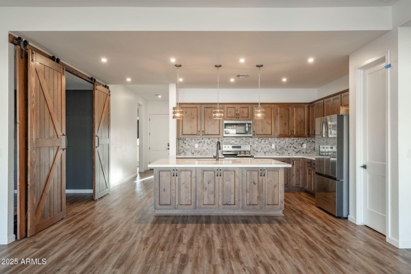 24-web-or-mls-5656-e-killen-loop