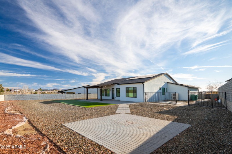 40-web-or-mls-5656-e-killen-loop