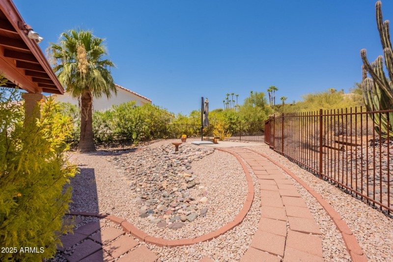 40-web-or-mls-Parlin-40