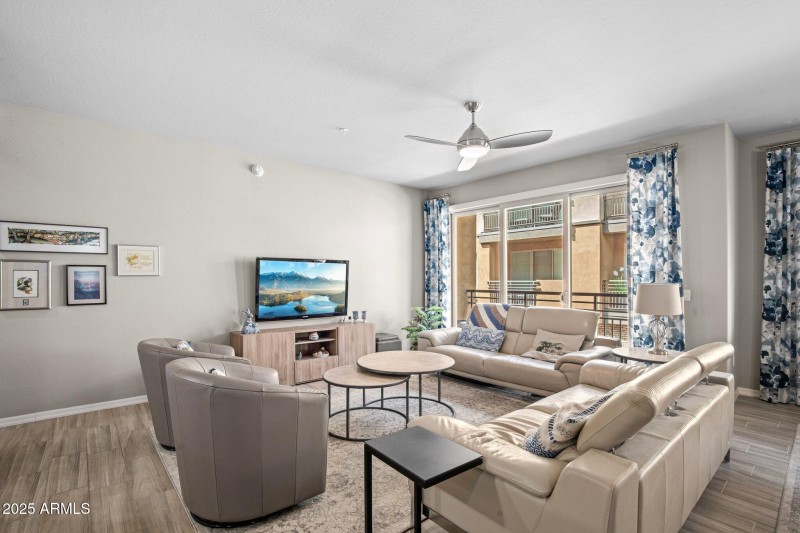 41-web-or-mls-_TMR1905