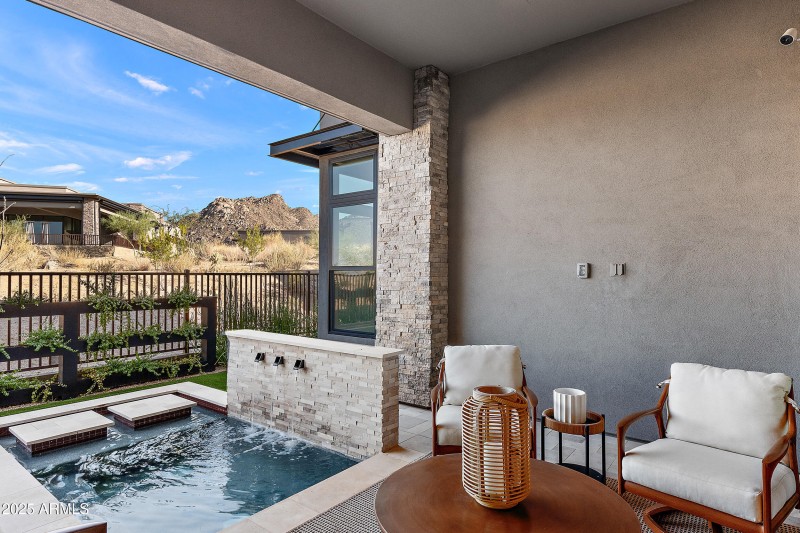 Covered outdoor patio entertaining space