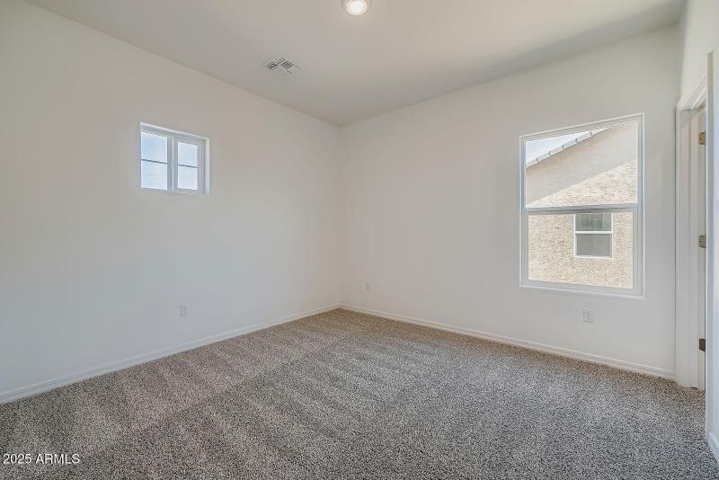 22 - 5519 Guest Room 2