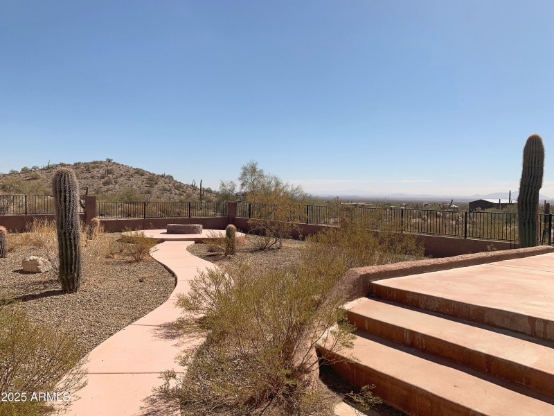 Backyard with Firepit!