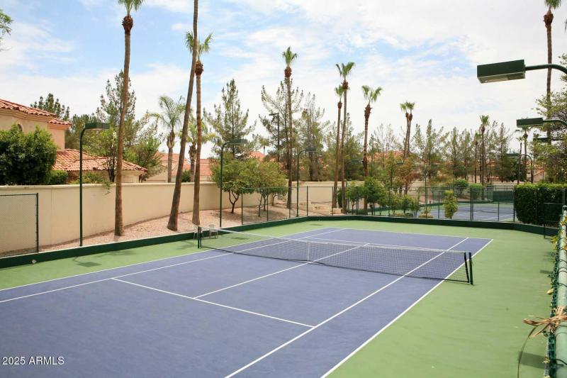Val Vista Lakes-Lighted Tennis Courts