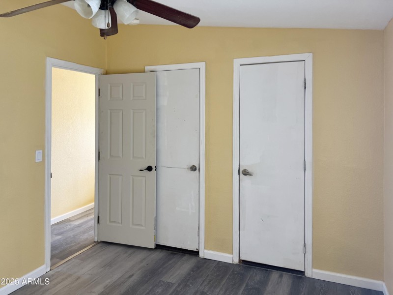 Interior00002