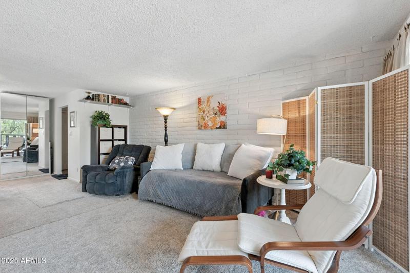 THIS ROOM IS HUGE!!!