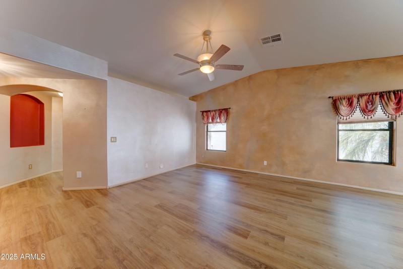 2101 S Meridian #255-13