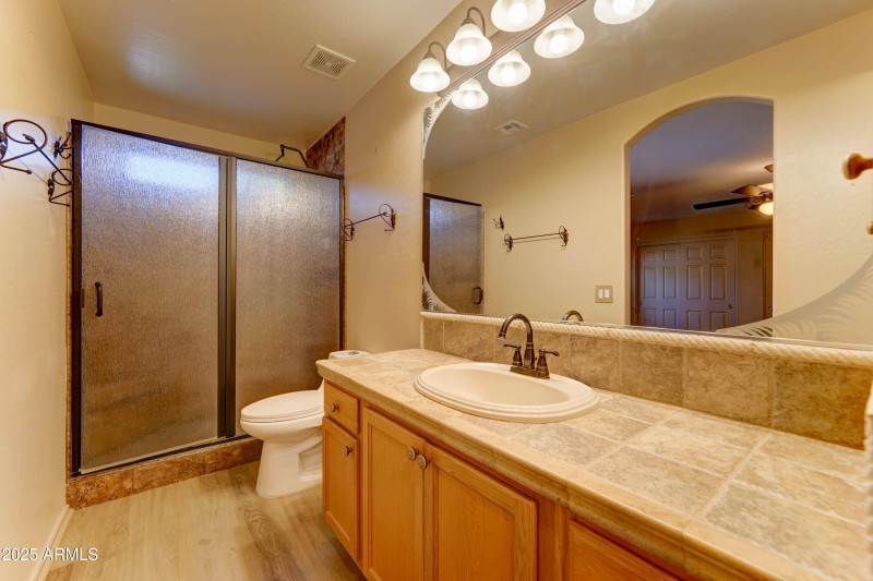 2101 S Meridian #255-18