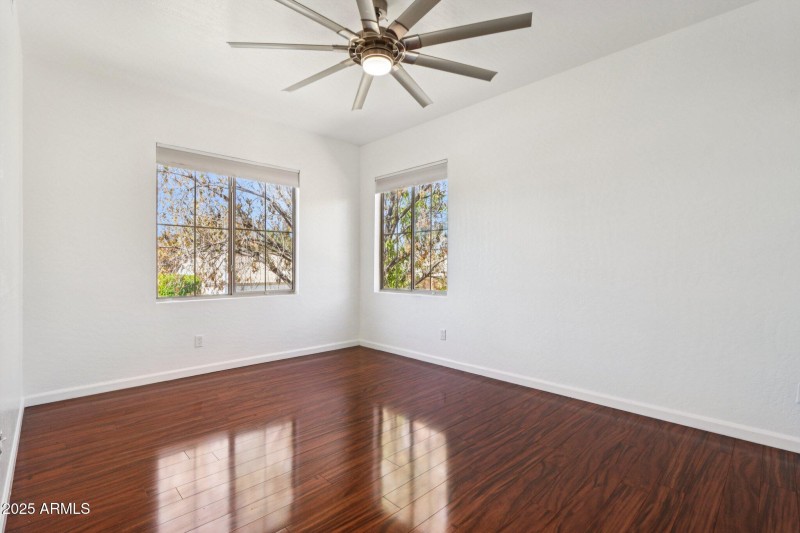 3rd Bedroom (Upstairs)