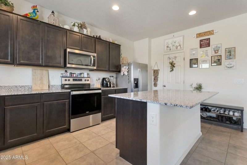 Gorgeous Kitchen with Island