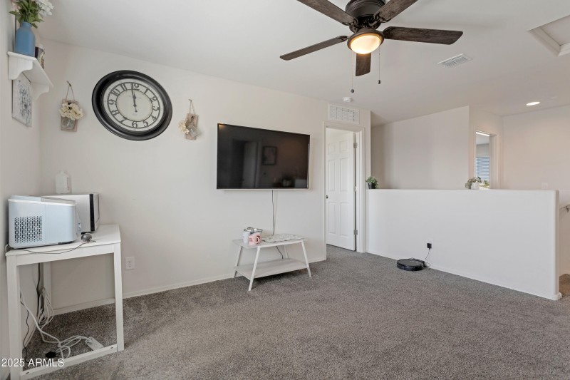 Spacious, Upstairs Loft