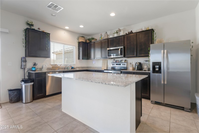 Stainlesss Steel Appliance, Island