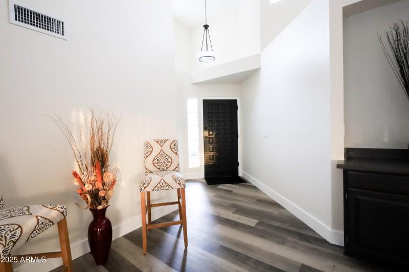 11840 N 40th Way. living room 3