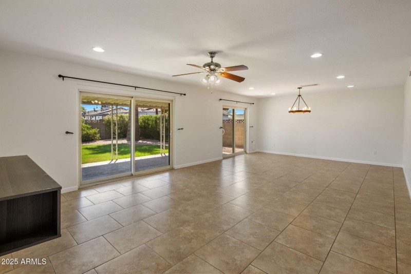 4-web-or-mls-D46A1436 copy