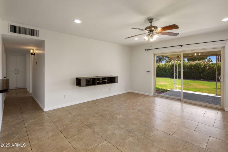 8-web-or-mls-D46A1453 copy