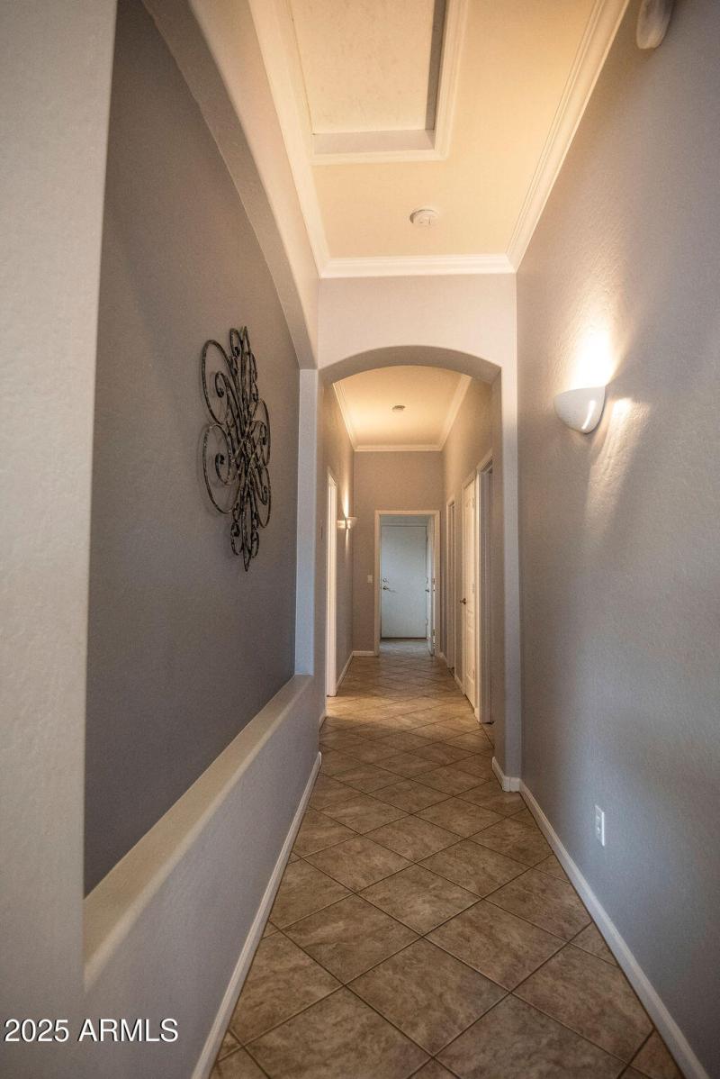 22_hallway_sparerooms