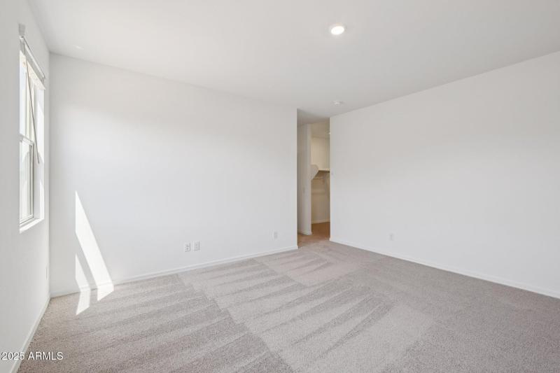 26-web-or-mls-W Old Timer Rd-S1008-026