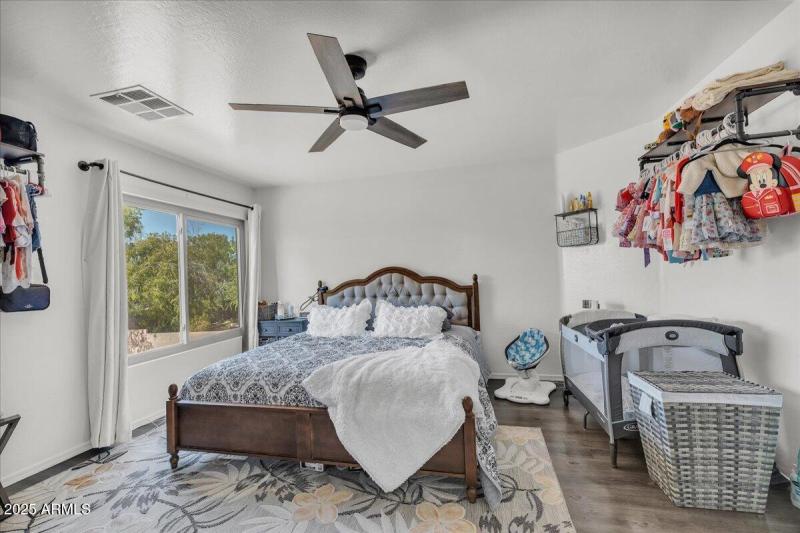 18-7760_W_Marlette_Ave2