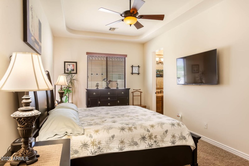 2778-E-Locust-Dr-MLS-15