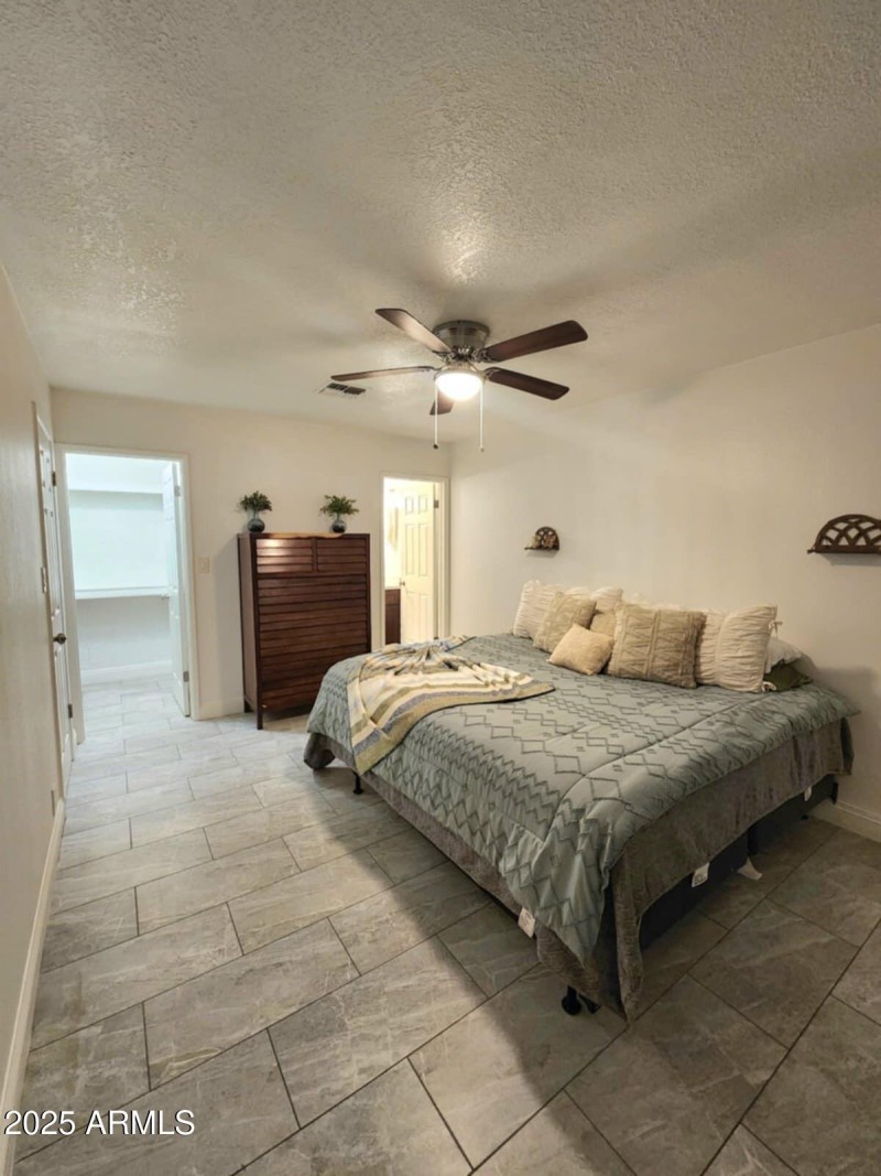 33d33c01-d94e-4b81-a74e-738a2d52be64