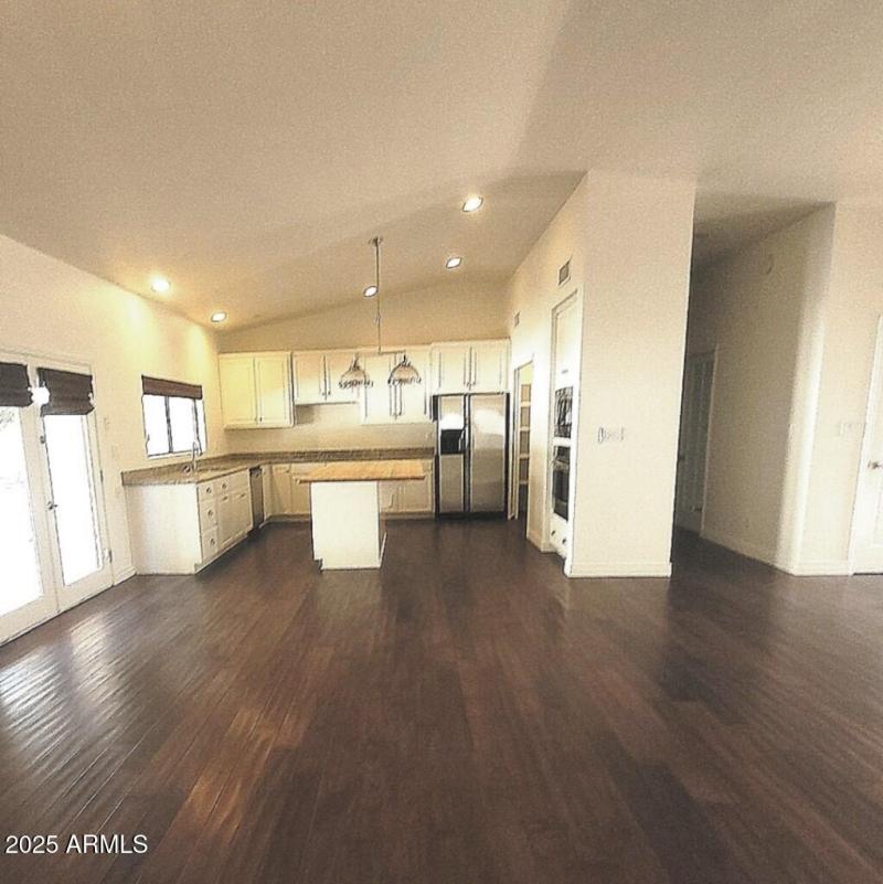 1000013674_20250813080848829