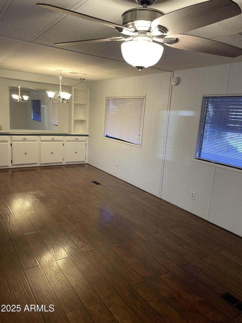 uuid=027ED009-9D15-497C-9BFB-8221BBCEC16