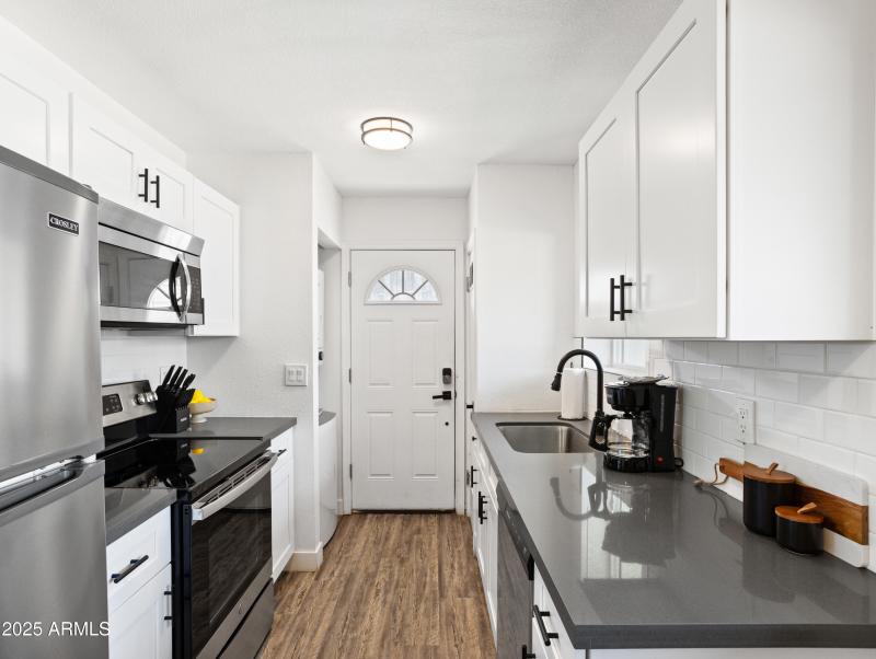 PropertyImageCo_OldTownunits_WEB-48